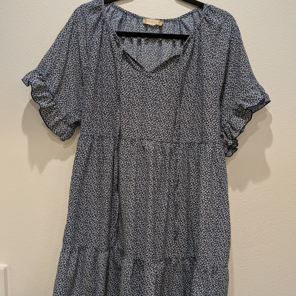 Altar'd State Navy and White Patterned Top - Picture 2 of 5